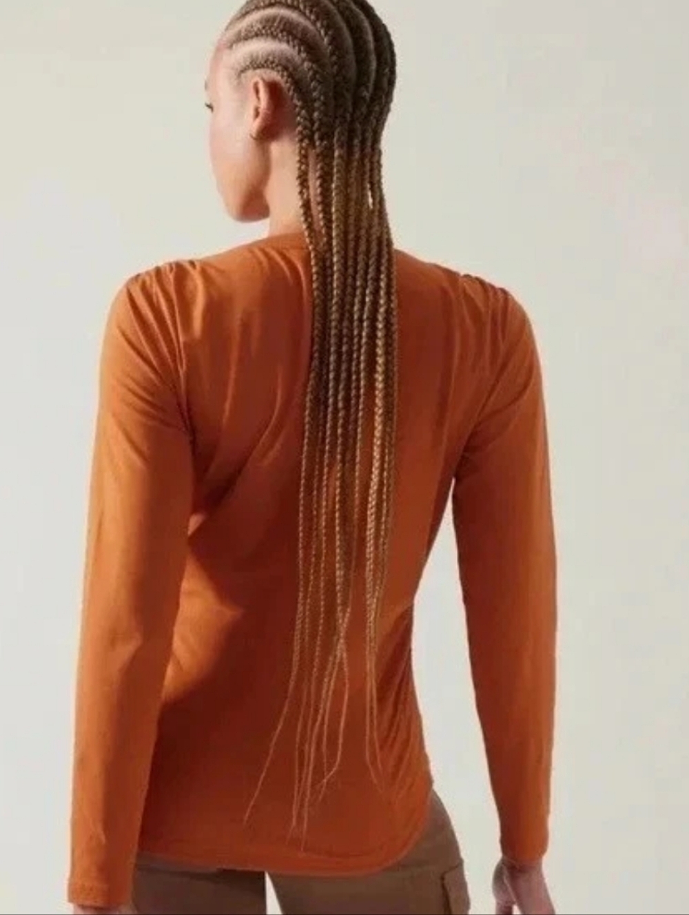 Athleta Foliage Orange Outbound Fitted V-Neck Long Sleeve Top Size Large - Picture 2 of 9